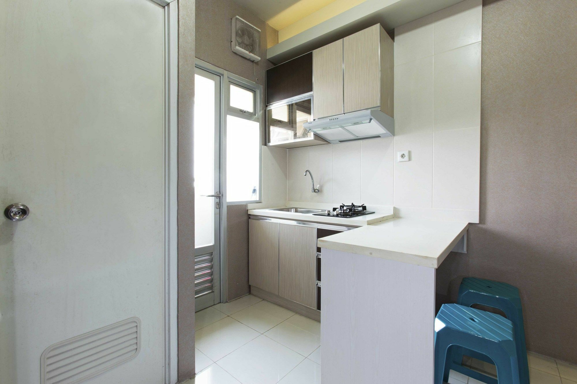 Reddoorz Apartment @ Pegangsaan Kelapa Gading 3 Jakarta Exterior photo