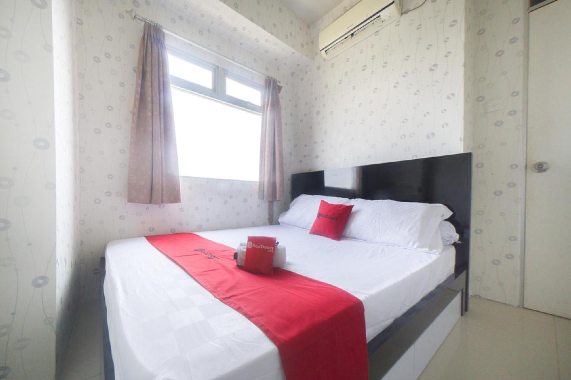 Reddoorz Apartment @ Pegangsaan Kelapa Gading 3 Jakarta Exterior photo